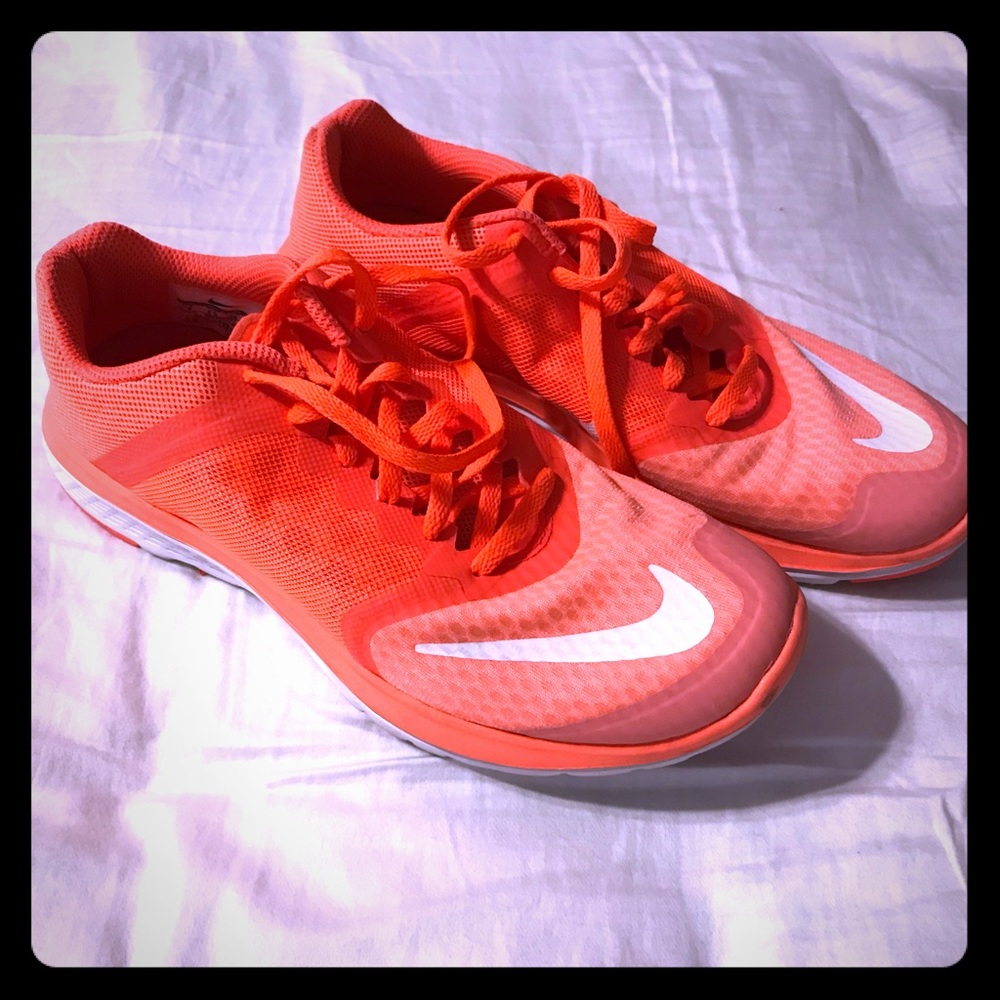 Women’s Coral Nike Shoes